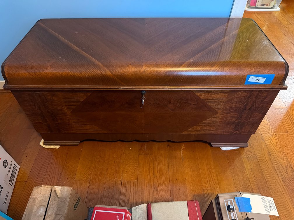 Lane Cedar Chest