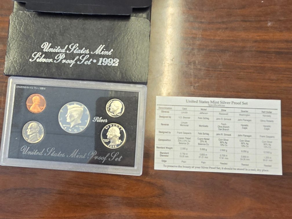 US Mint coin sets - '92 Silver proof & '95 Proof