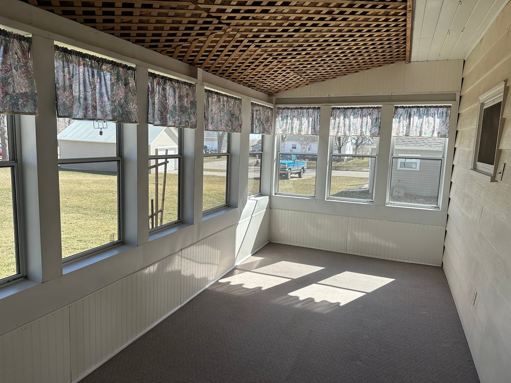 Image for 207 S Main Street, Early!