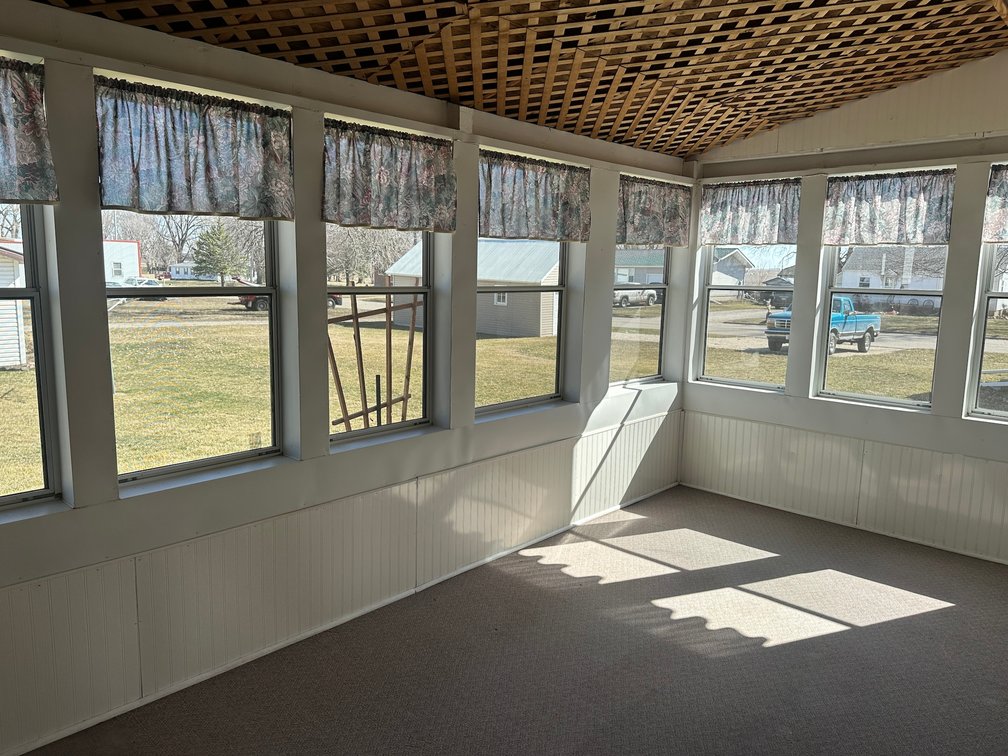 Image for 207 S Main Street, Early!