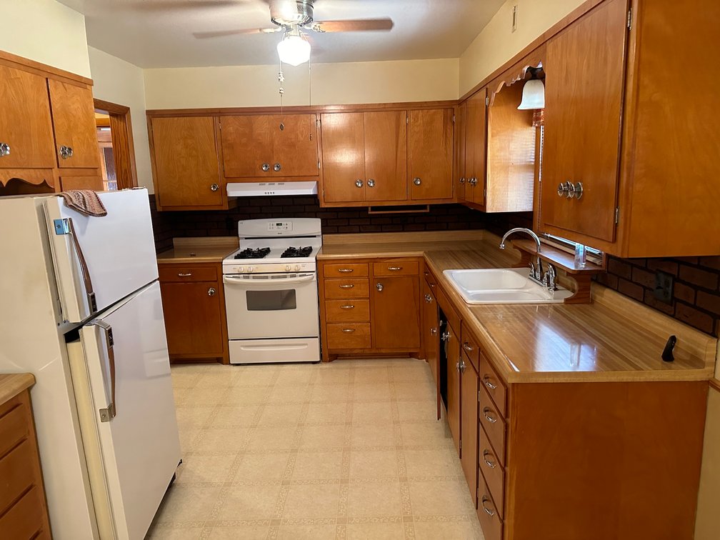 Image for 207 S Main Street, Early!