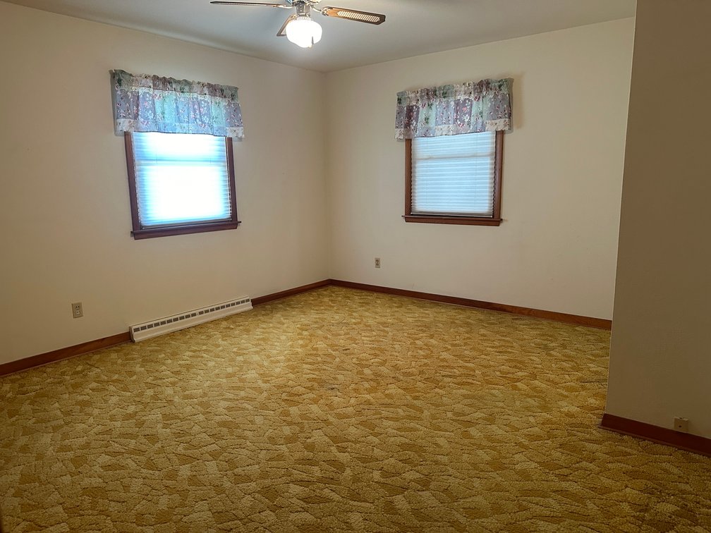 Image for 207 S Main Street, Early!