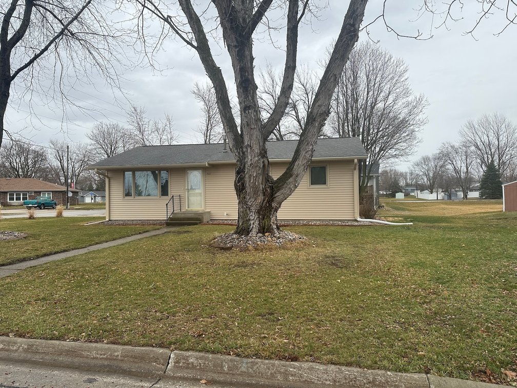 Image for 701 Meadowlark Ave, Sac City!