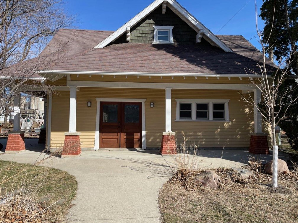 Image for 313 S Fulton Street, Newell!
