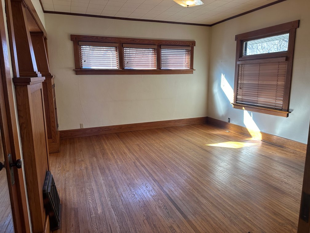 Image for 313 S Fulton Street, Newell!