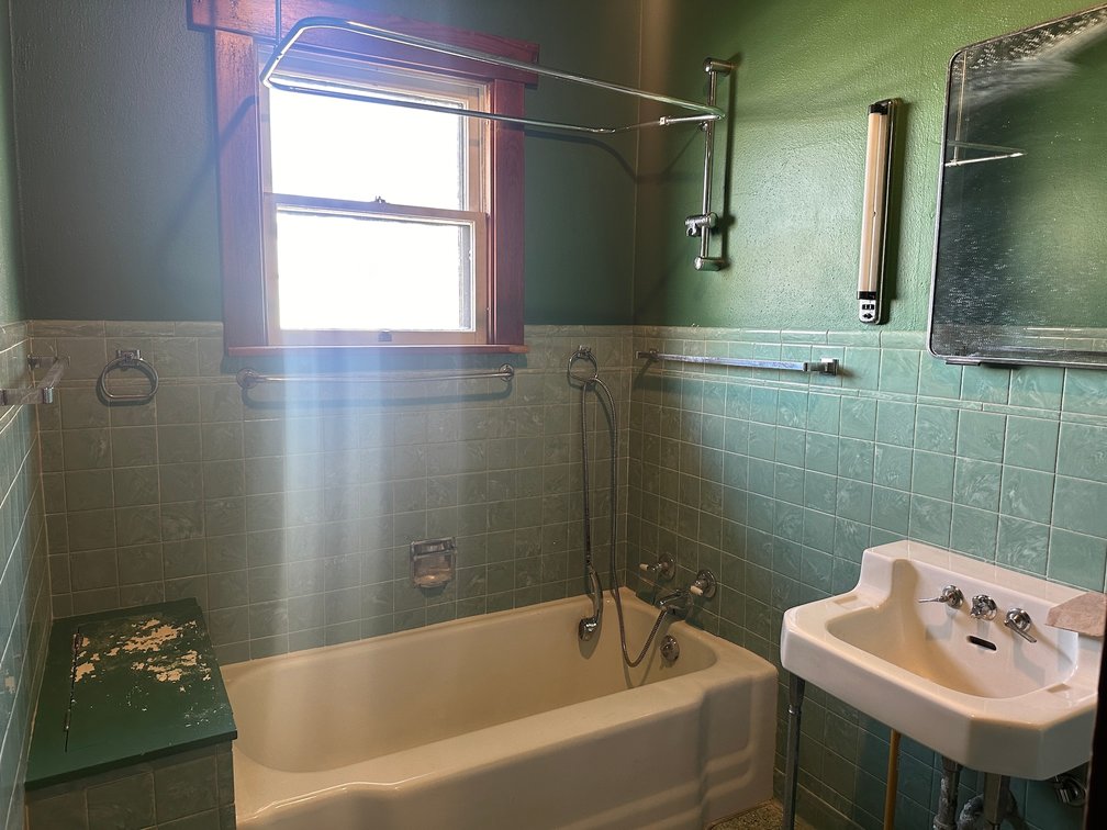 Image for 313 S Fulton Street, Newell!