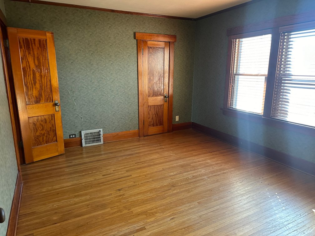 Image for 313 S Fulton Street, Newell!