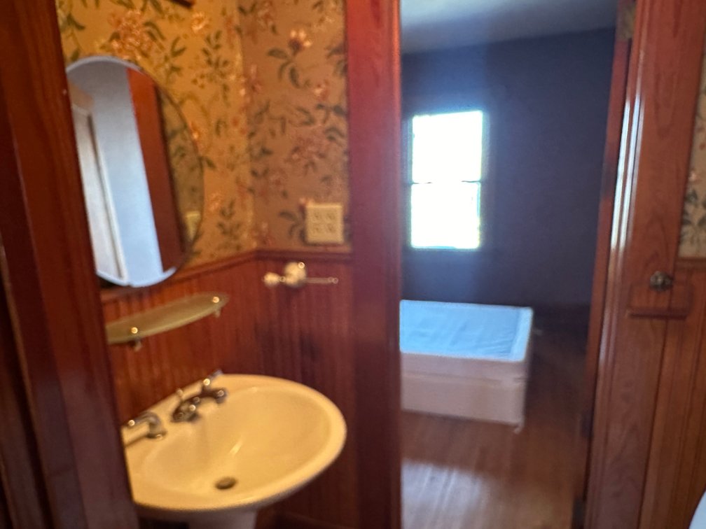 Image for 313 S Fulton Street, Newell!