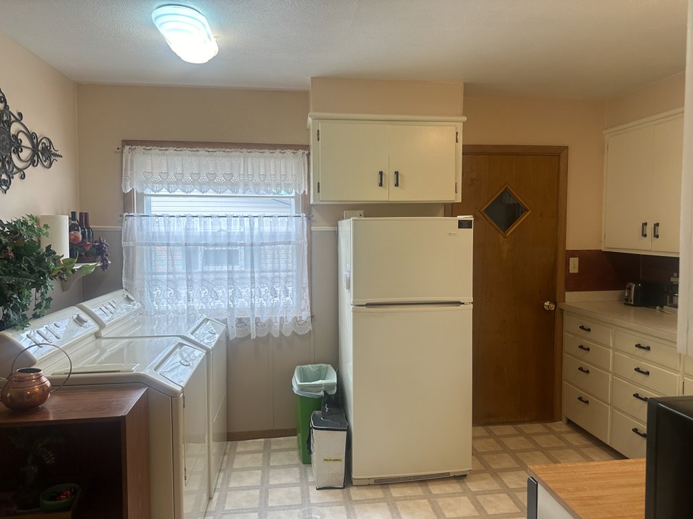 Image for 920 5th Street, Lake View!
