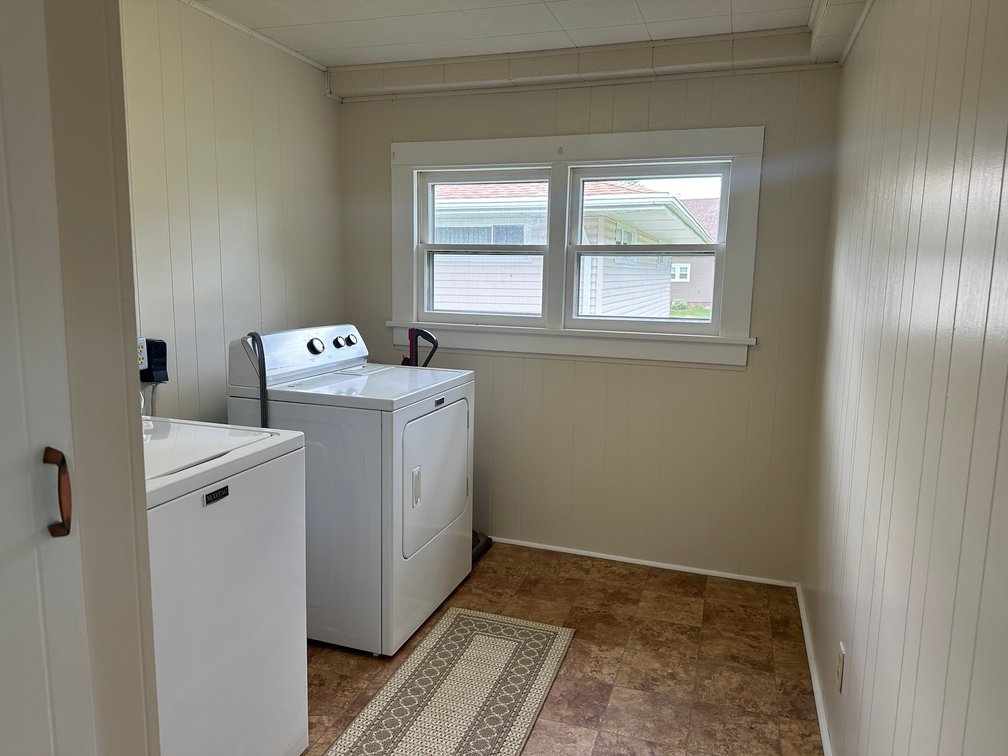 Image for 314 Chestnutt Avenue, Lytton!