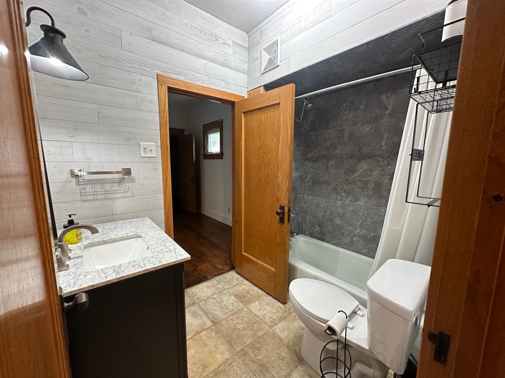 Image for 314 Chestnutt Avenue, Lytton!