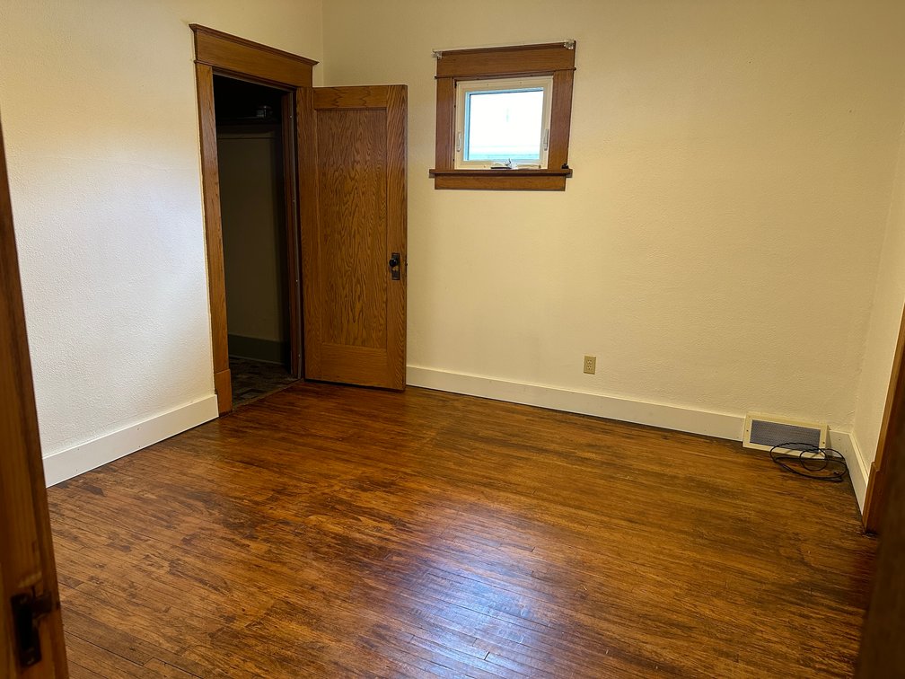Image for 314 Chestnutt Avenue, Lytton!