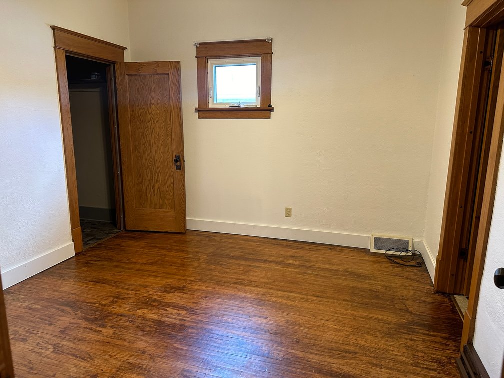 Image for 314 Chestnutt Avenue, Lytton!