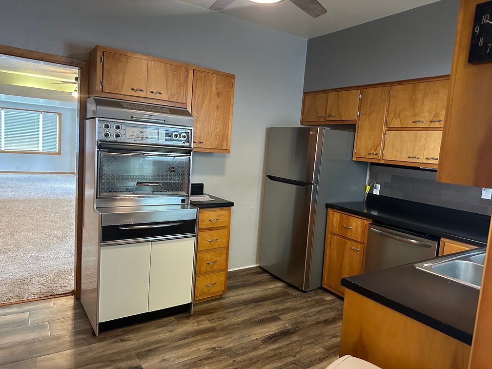 Image for 314 Chestnutt Avenue, Lytton!