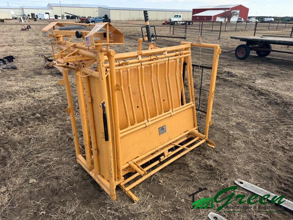 For-Most calf squeeze chure