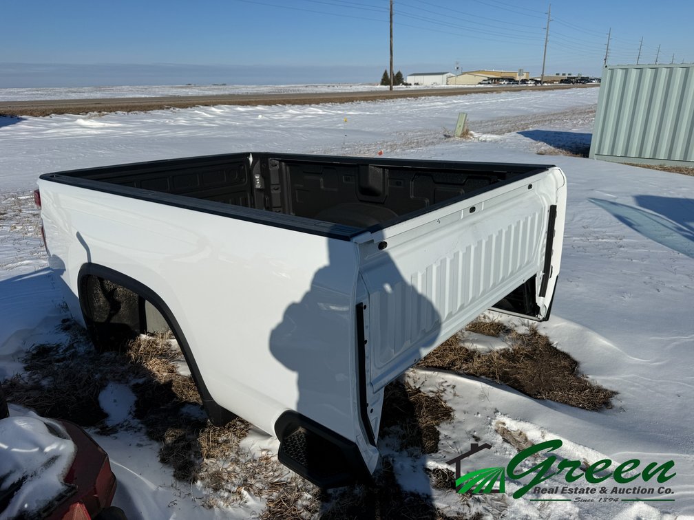 2025 Chevy box