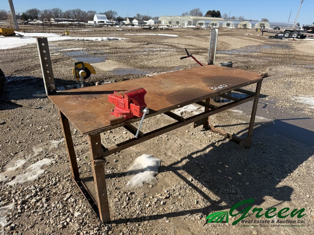 Metal welding table