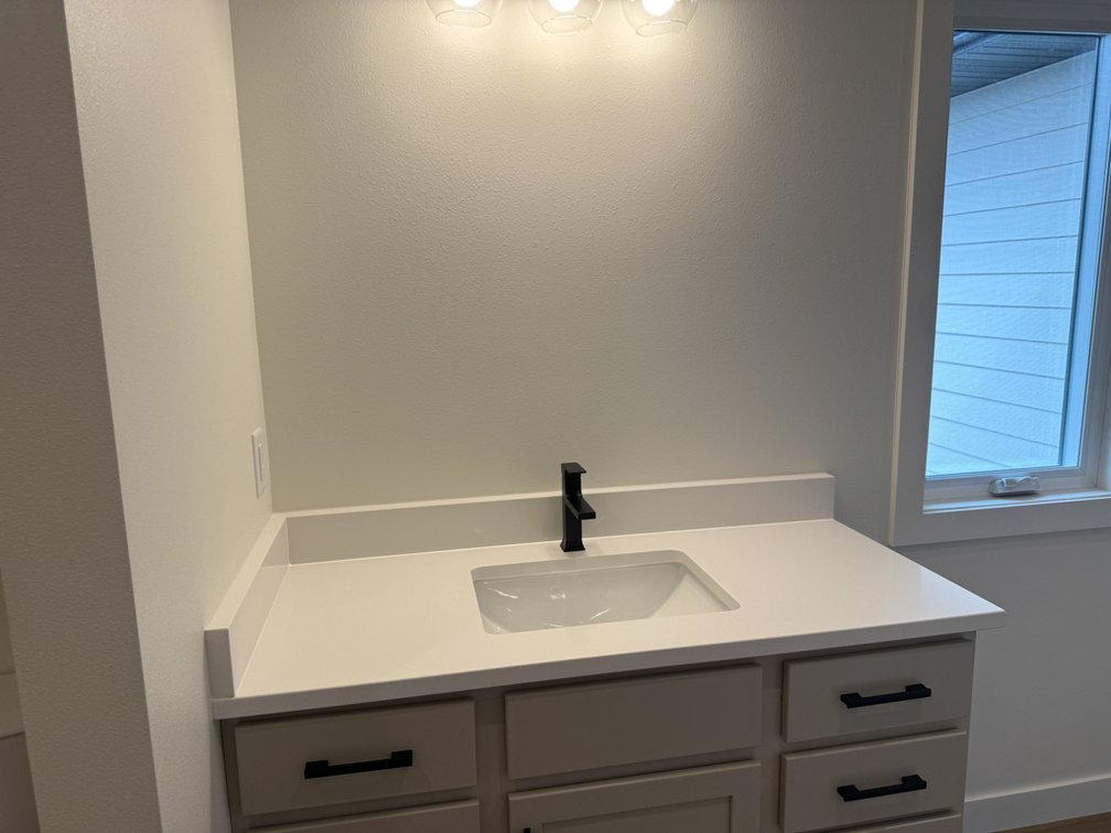 Image for 413 E Ahrens Street, Sac City!