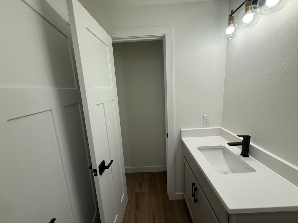 Image for 413 E Ahrens Street, Sac City!