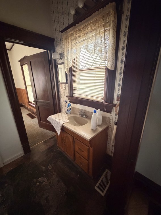 Image for Online Only Lytton Real Estate Auction