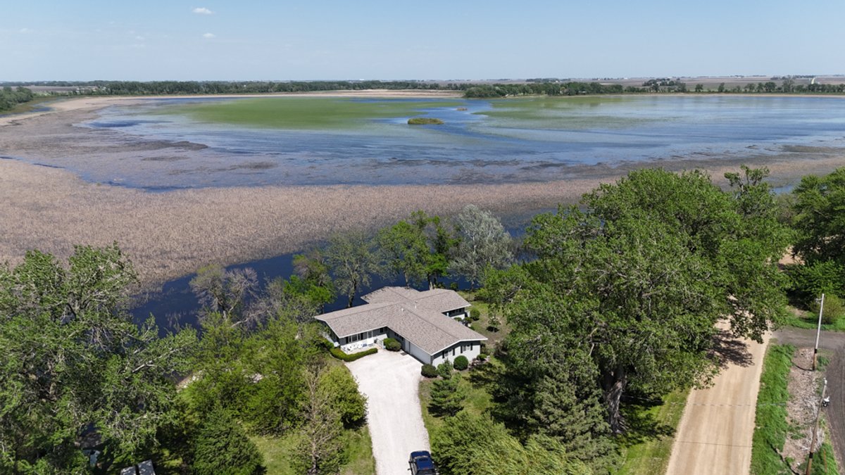 Image for 2335 S Twin Lakes Road, Rockwell City!