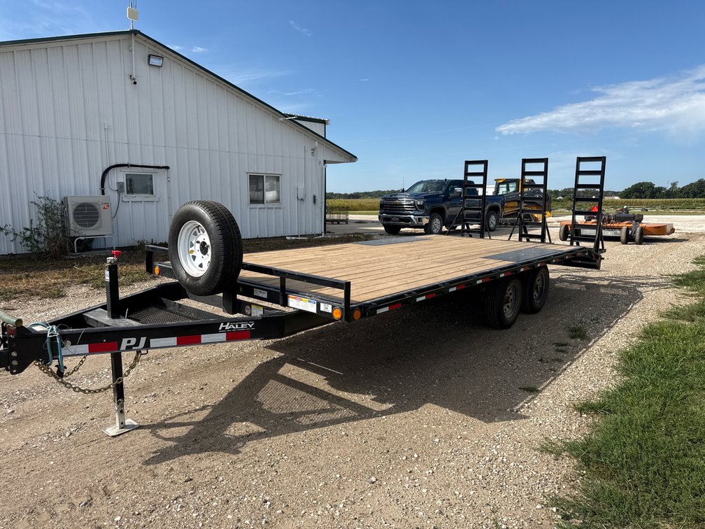 PJ deck over trailer