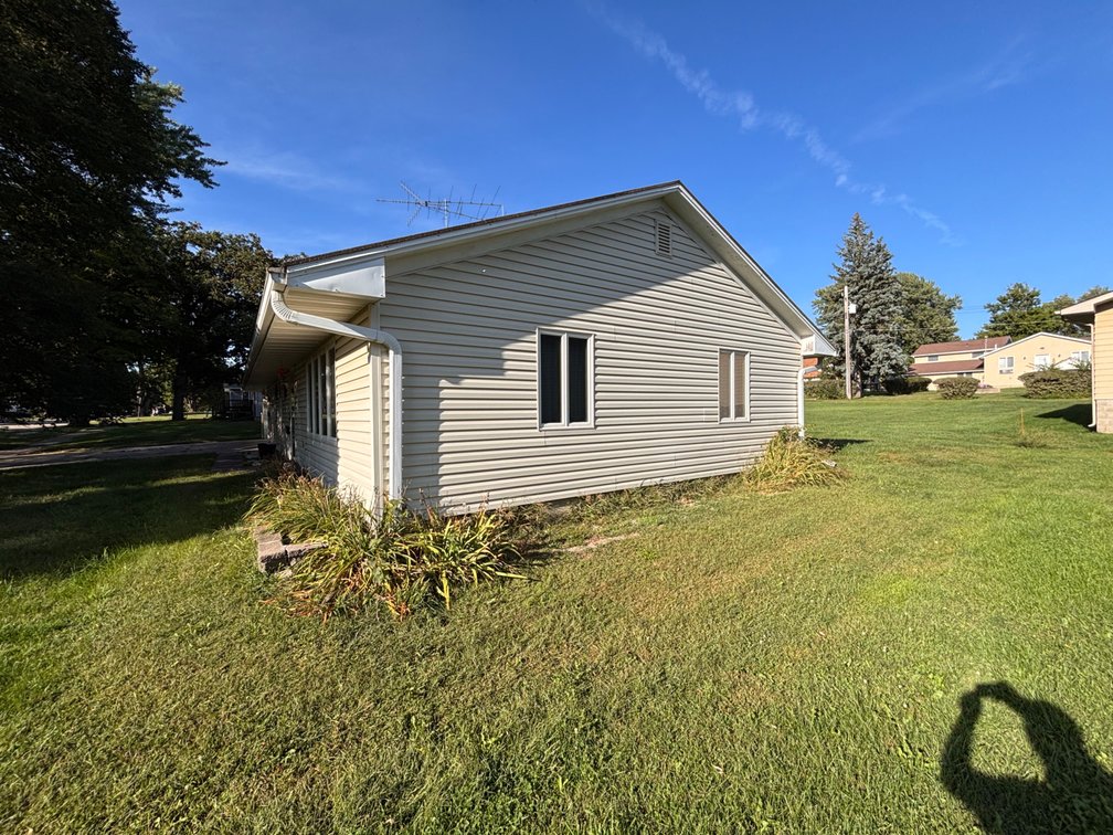 Image for Online Only Schaller Real Estate Auction!