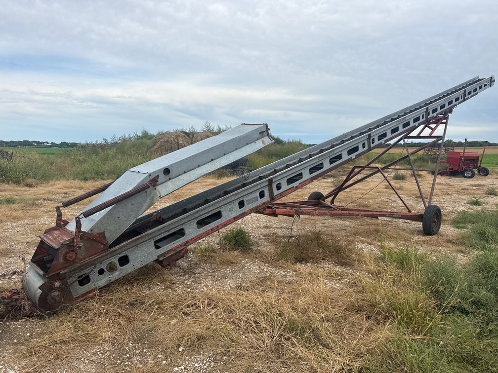 Keeanee 600 elevator