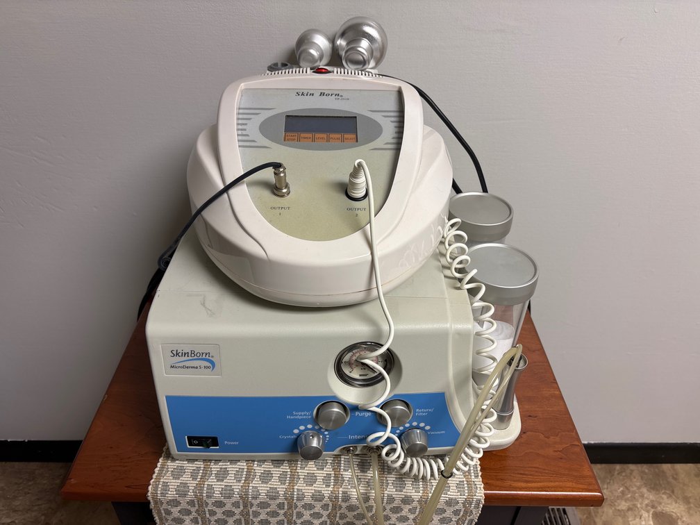 MicroDerma Machine