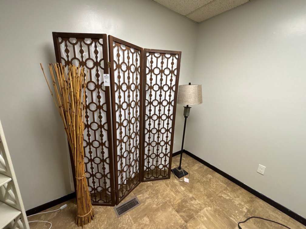Privacy Divider & Decor