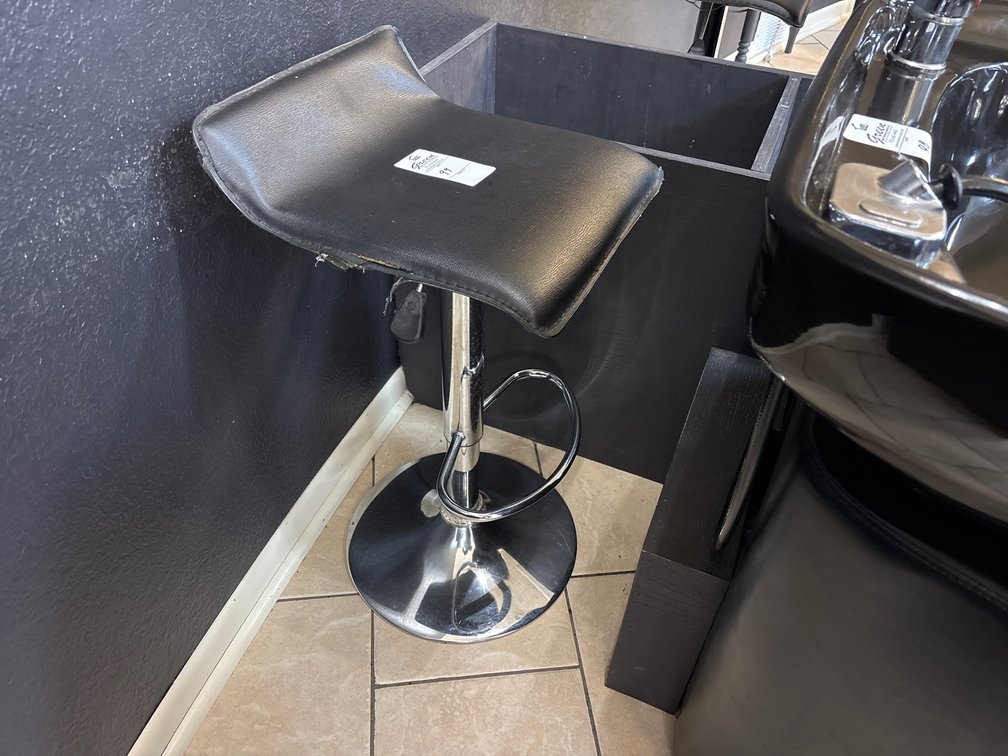 Styling Stool