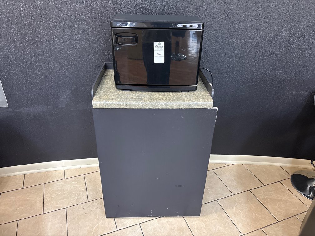 Towel Warmer & Cupboard