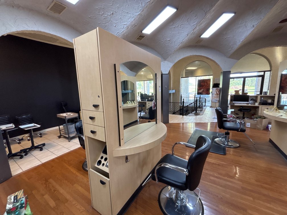 Salon Styling Station #3