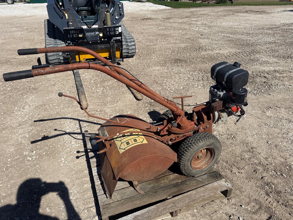 Troy bilt tiller