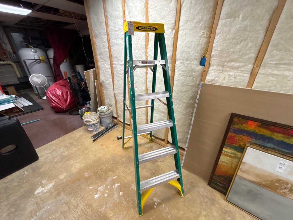 Step Ladder
