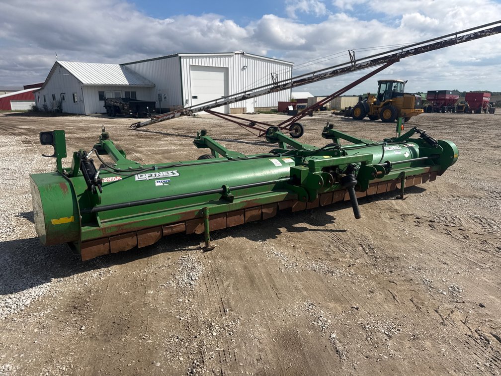 Loftness 240SH stalk chopper