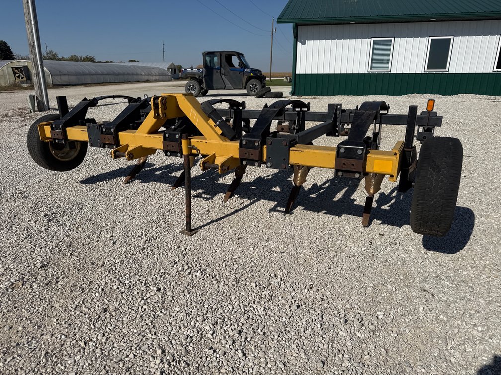 Landoll 1605 ripper