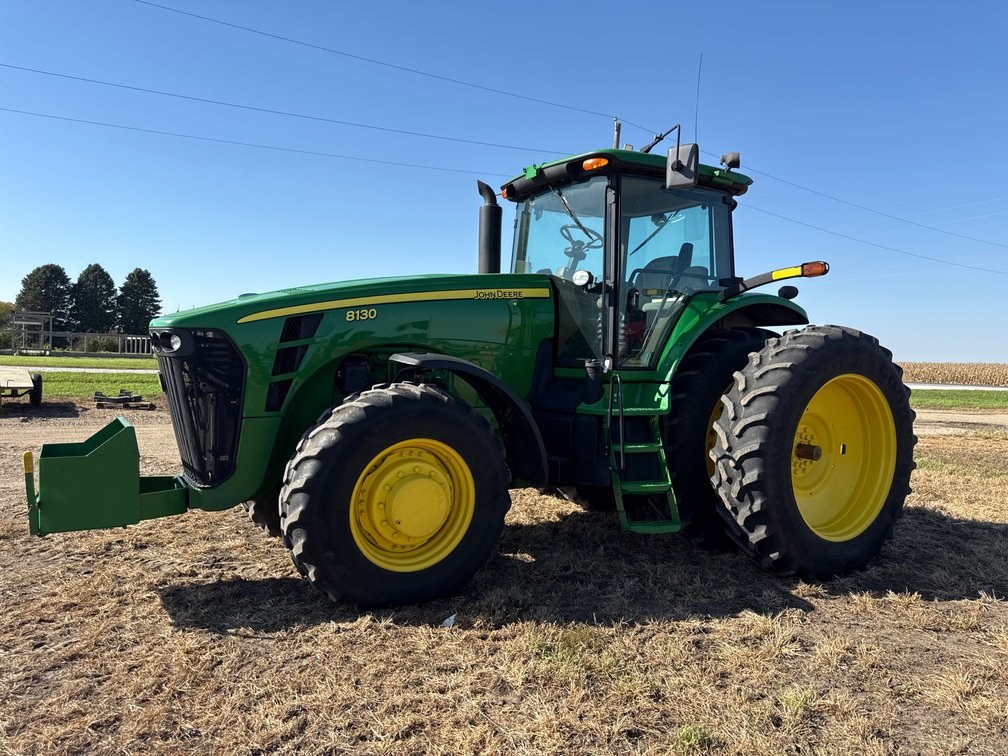 2006 John Deere 8130