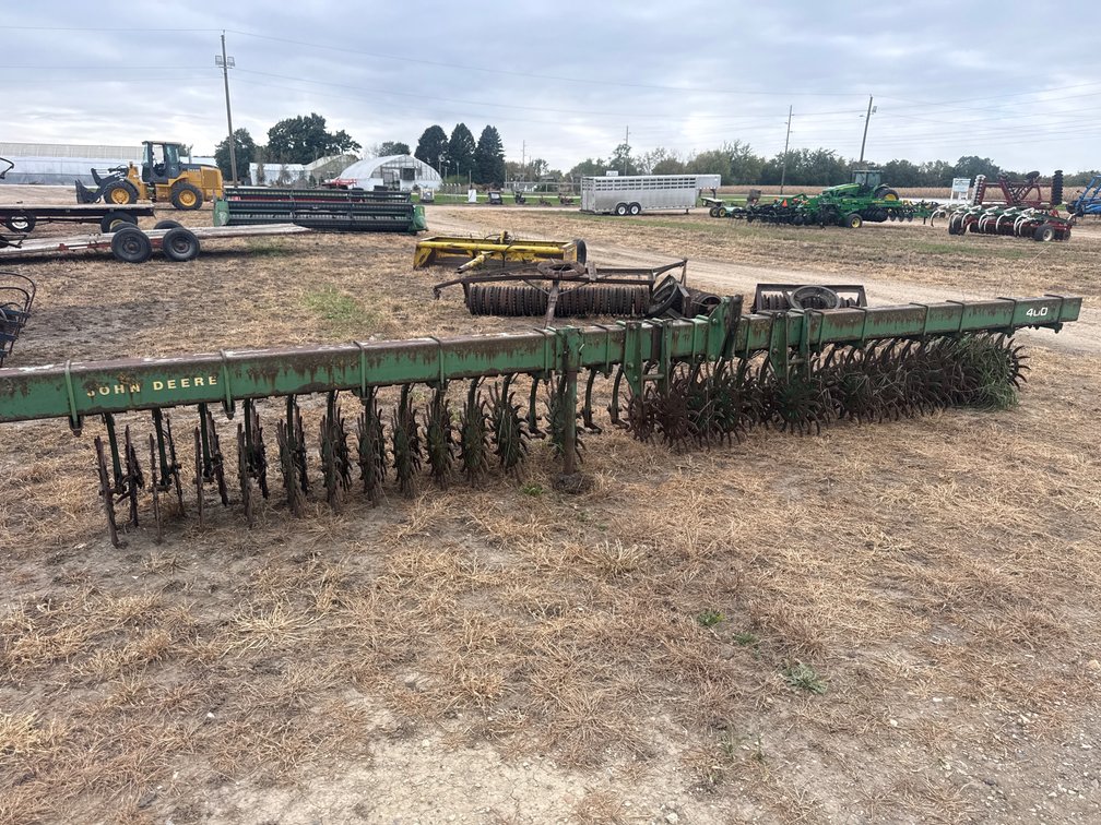John Deere 400 rotary hoe