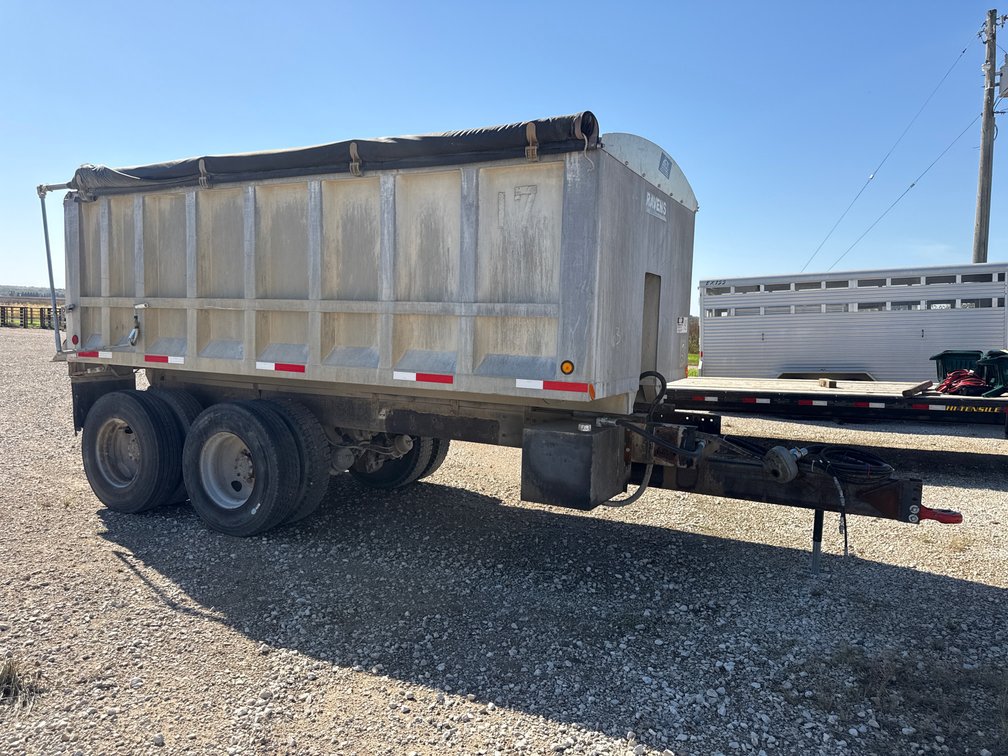 Shop made dump trailer