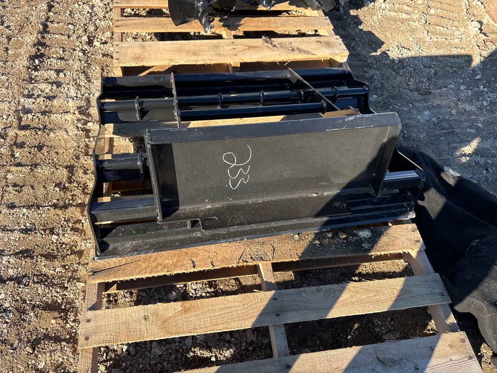 Mini skidloader land levelor
