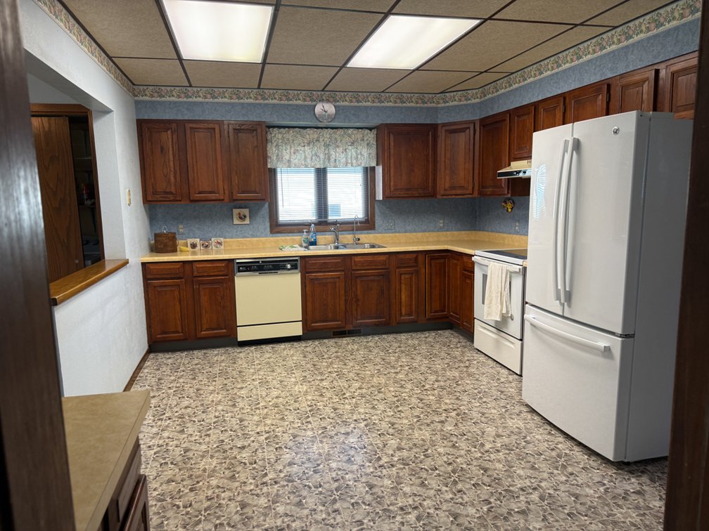 Image for Holstein, IA Real Estate Online Only Auction!