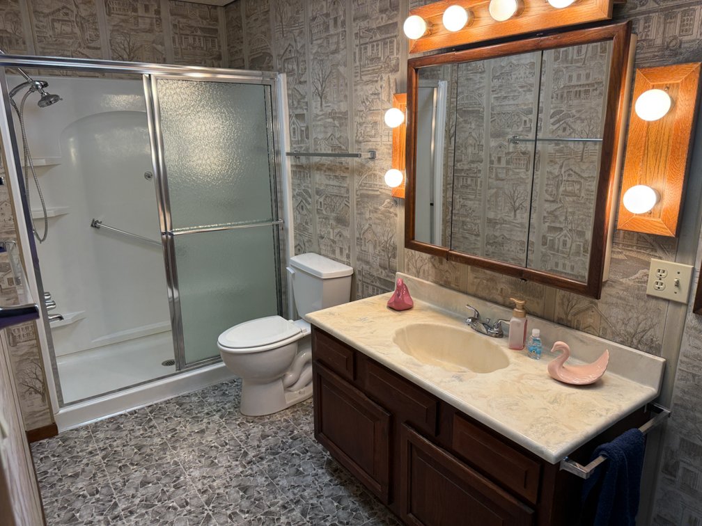 Image for Holstein, IA Real Estate Online Only Auction!