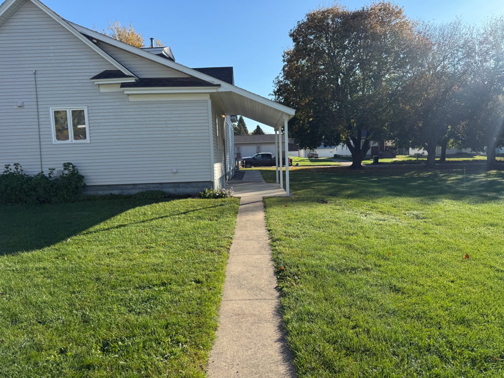 Image for Holstein, IA Real Estate Online Only Auction!