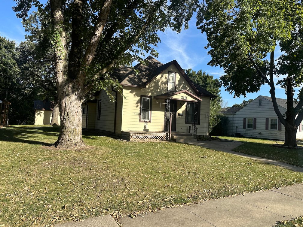 Image for 219 S 12th Street, Sac City!