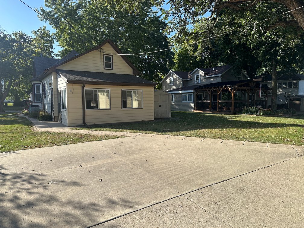 Image for 219 S 12th Street, Sac City!