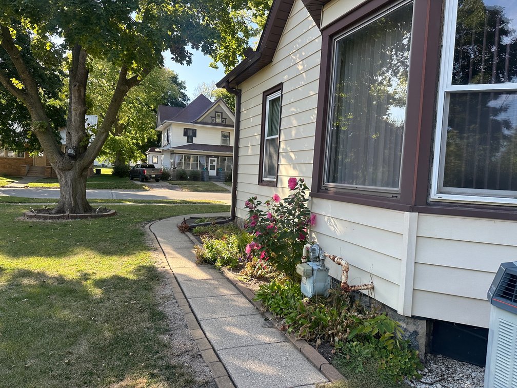 Image for 219 S 12th Street, Sac City!