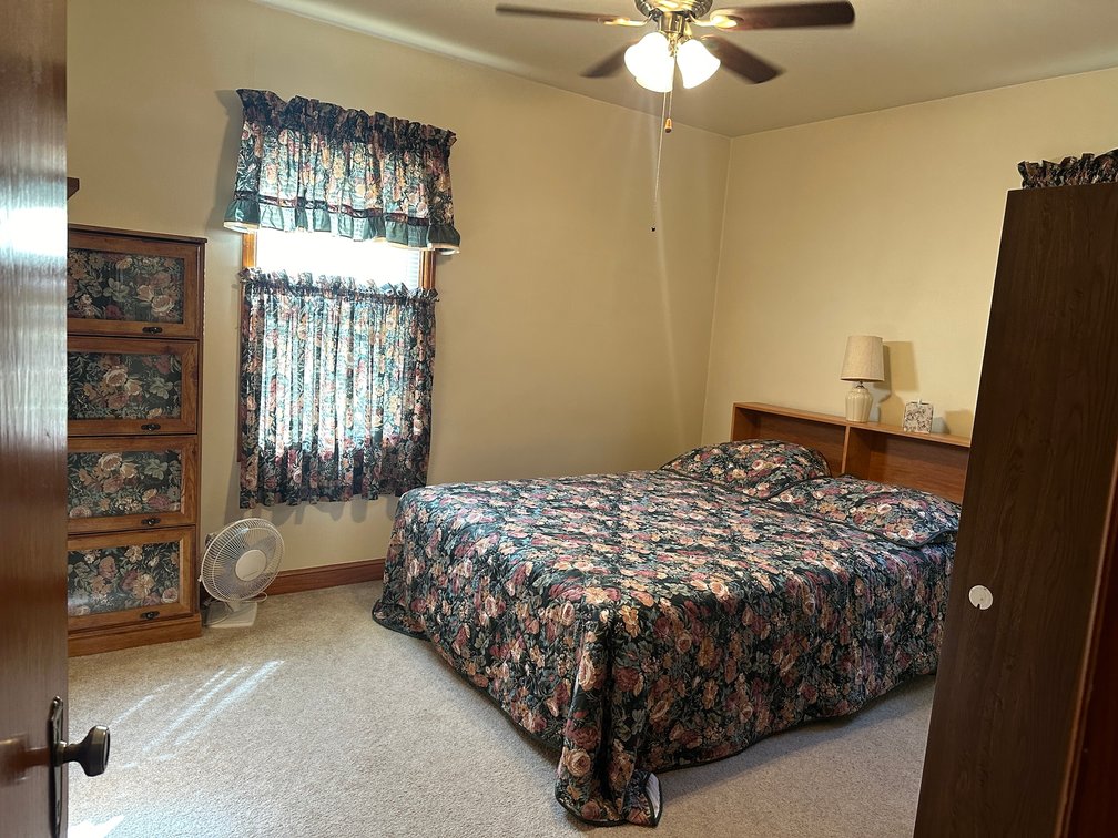 Image for 210 W Main Street, Early!