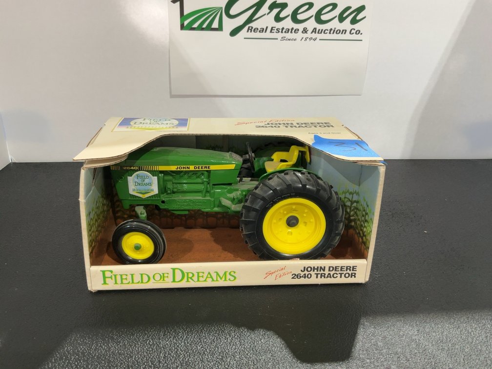 John Deere 2640 Field of Dreams Special Edition