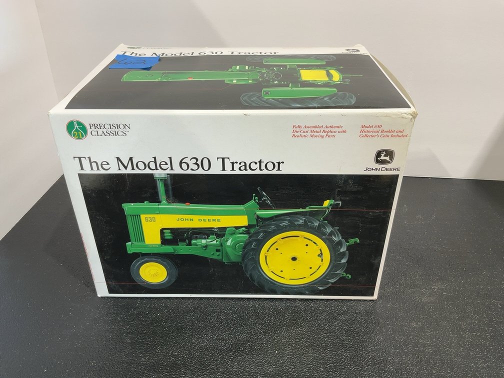 John Deere 630